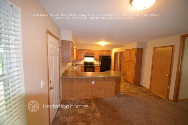 7215 Thomas Ave S in Minneapolis, MN - Building Photo - Building Photo