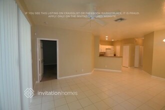 5401 NW 90th Ave in Sunrise, FL - Building Photo - Building Photo