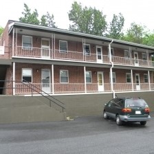 Queen Street Apartments in Boone, NC - Building Photo