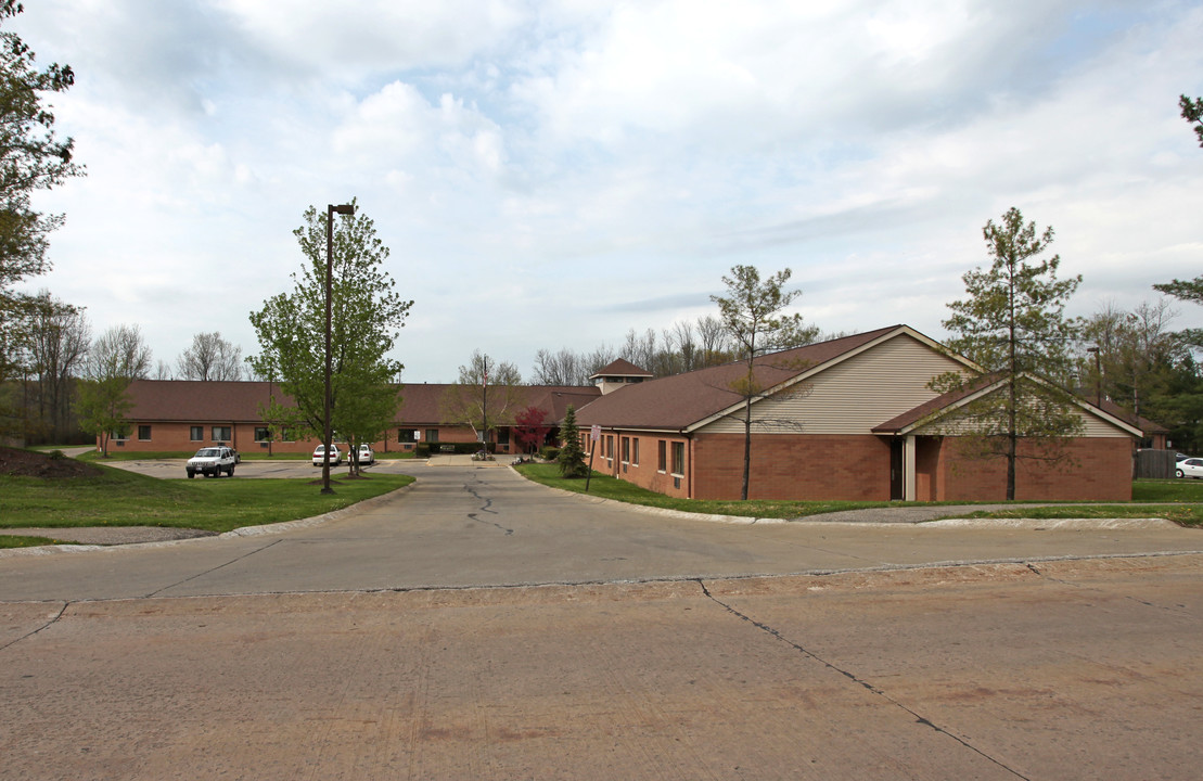 Harris House in Chardon, OH - Foto de edificio