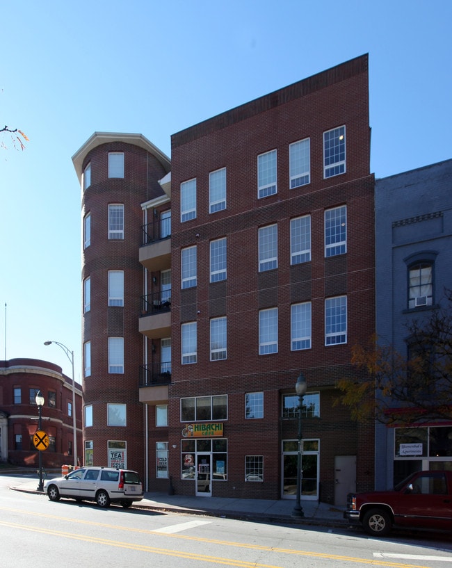 Smothers Place Lofts in Greensboro, NC - Foto de edificio - Building Photo