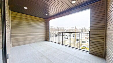 200 Vine St in Urbana, IL - Foto de edificio - Building Photo