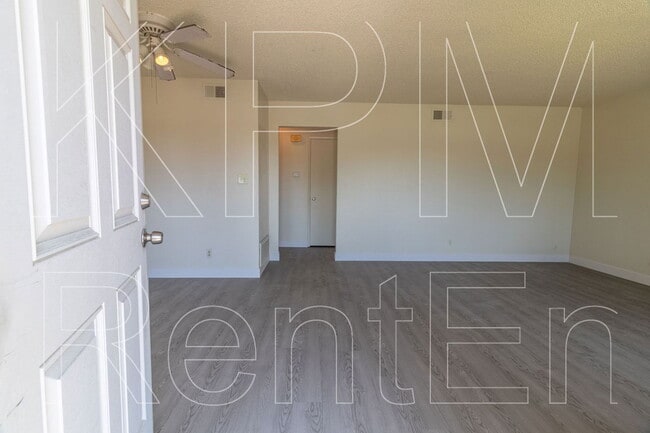 1220 Occidental Ave in Stockton, CA - Building Photo - Building Photo