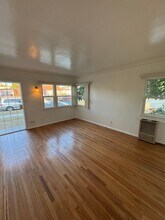 3531-3541 12th Ave in Los Angeles, CA - Building Photo - Building Photo