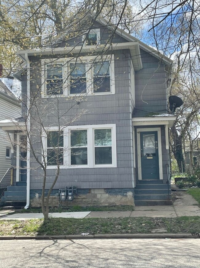 917-919 W 7th St in Erie, PA - Building Photo - Building Photo