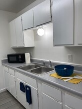 Amistad Villa in Del Rio, TX - Foto de edificio - Building Photo