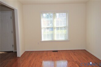 11528 Pinedale Dr in Glen Allen, VA - Building Photo - Building Photo