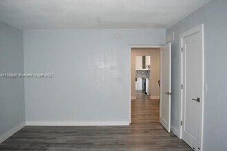 813 Hummingbird Way-Unit -4A in North Palm Beach, FL - Building Photo - Building Photo