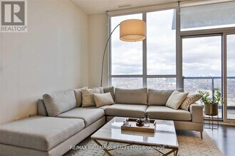 88 Sheppard Ave E in Toronto, ON - Building Photo - Building Photo