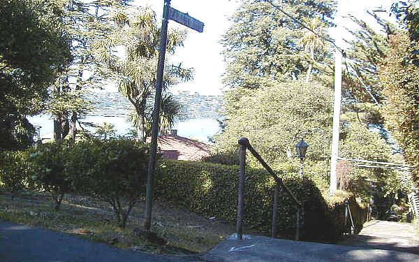 30 Excelsior Ln in Sausalito, CA - Building Photo - Building Photo