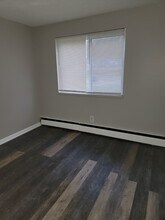 1817 Garfield Rd in East Cleveland, OH - Building Photo - Building Photo