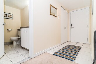 67 Rue Charlotte in Montréal, QC - Building Photo - Building Photo