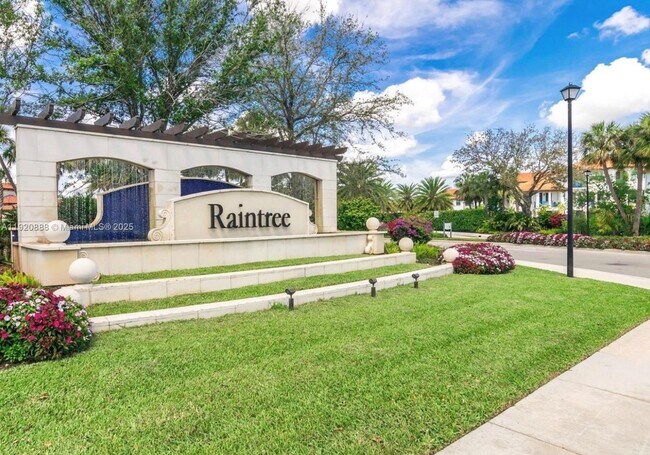 11746 SW 13th Ln in Pembroke Pines, FL - Building Photo - Building Photo