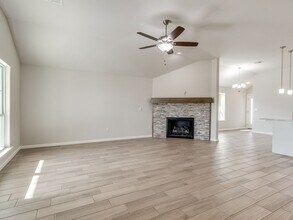 1013 SE 16th Terrace in Newcastle, OK - Building Photo - Building Photo