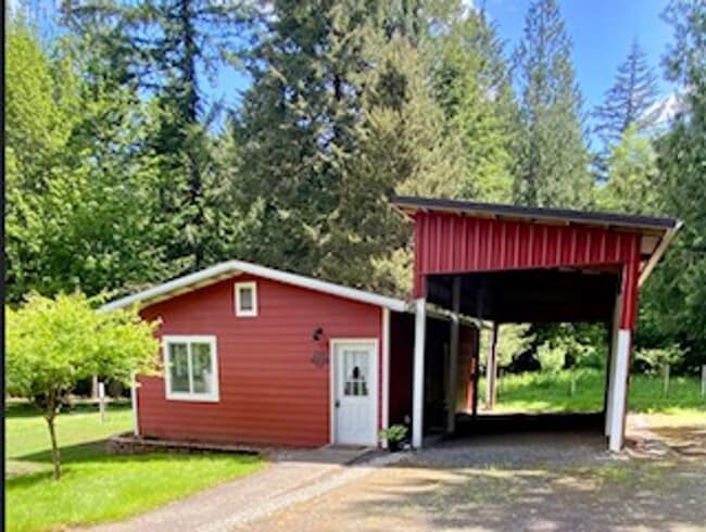 property at 2709 SR 6