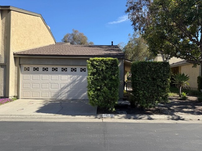 property at 25932 Minerva Ct