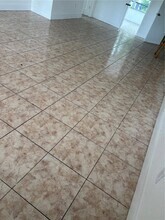 280 NE 48th Terrace in Miami, FL - Foto de edificio - Building Photo