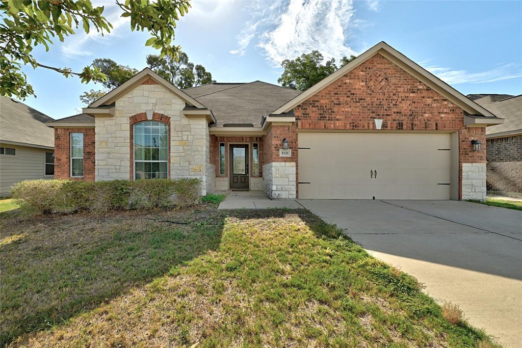 1121 Violet Ln in Kyle, TX - Building Photo