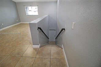 10953 W Okeechobee Rd in Hialeah, FL - Building Photo - Building Photo