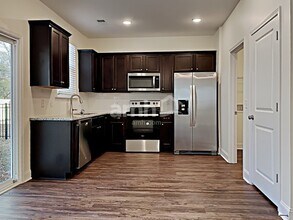 1809 Produce Ln in Johns Island, SC - Building Photo - Building Photo