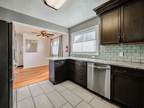 28385 Alger St in Madison Heights, MI - Building Photo - Building Photo