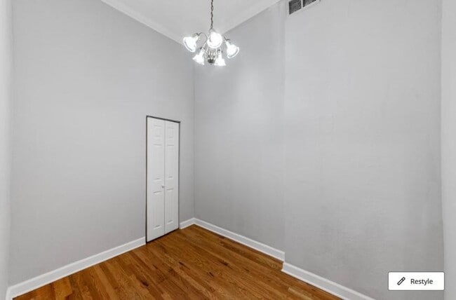 1538 N Milwaukee Ave in Chicago, IL - Building Photo - Building Photo