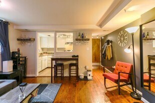 1661 Park Rd NW in Washington, DC - Building Photo