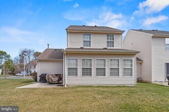 32 Pebble Beach Ln in Little Egg Harbor Township, NJ - Building Photo - Building Photo