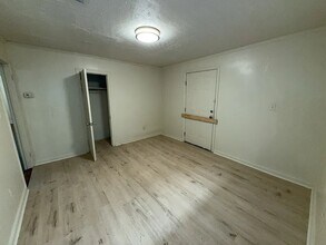 2615 Hillside Dr in Jackson, MS - Building Photo - Building Photo