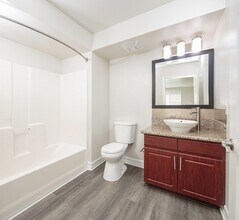 Il Palazzo in San Diego, CA - Foto de edificio - Building Photo