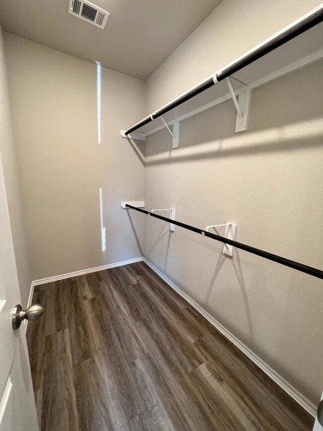 property at 11606 Vistawood St