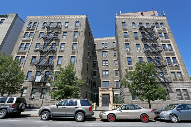 596 Edgecombe Ave in New York, NY - Building Photo - Building Photo