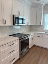 206 W Brookdale Pl in Fullerton, CA - Building Photo - Building Photo