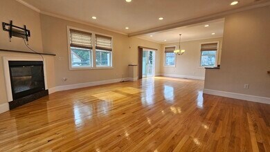 43 Hammond St in Waltham, MA - Building Photo - Building Photo