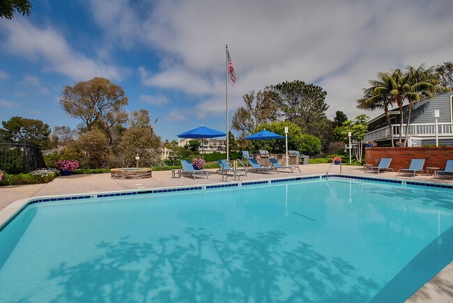 Fairway at Big Canyon in Newport Beach, CA - Building Photo - Building Photo