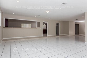 4915 Johnson St in Hollywood, FL - Building Photo - Building Photo