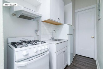 2841 Broadway in New York, NY - Building Photo - Building Photo