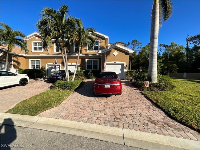 18273 Creekside Preserve Loop in Ft. Myers, FL - Foto de edificio - Building Photo