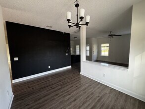 333 Grayson Ave in Hinesville, GA - Building Photo - Building Photo