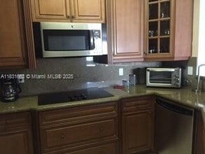4508 SW 160th Ave in Miramar, FL - Building Photo - Building Photo