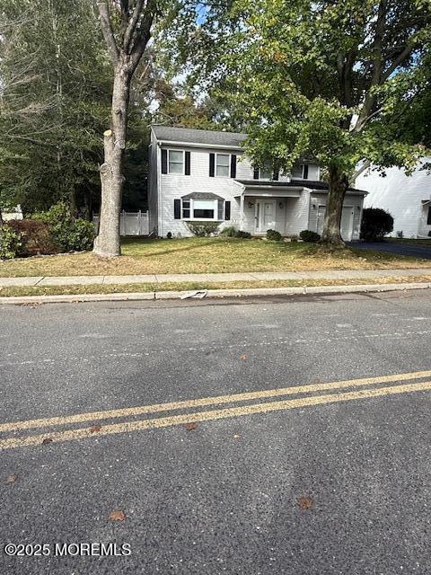 11 Applebey St in Eatontown, NJ - Building Photo - Building Photo