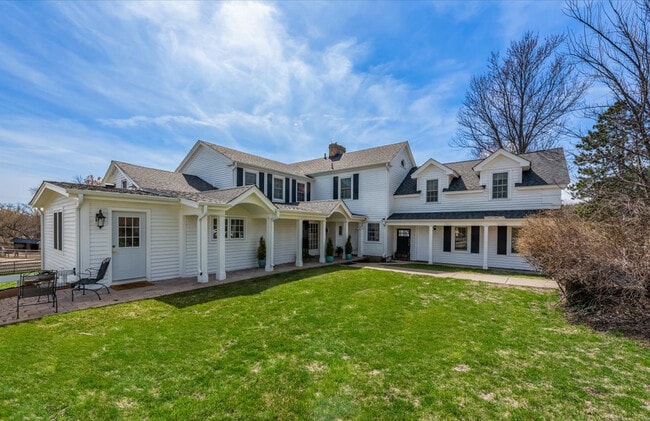 708 S Rose Farm Rd in Woodstock, IL - Building Photo - Building Photo