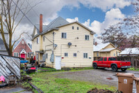 1833 W Dean Ave in Spokane, WA - Foto de edificio - Building Photo