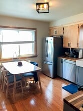 2928 N 74th St in Milwaukee, WI - Foto de edificio - Building Photo