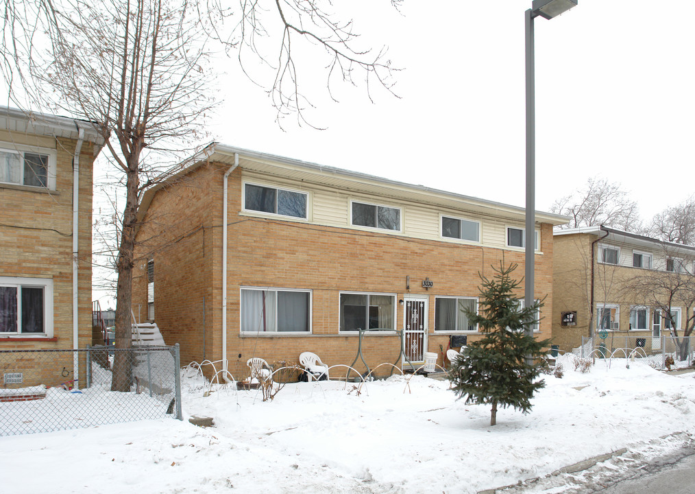 3030 Ruth St in Franklin Park, IL - Foto de edificio