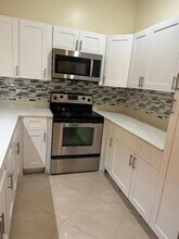 5201 SW 31st Ave in Fort Lauderdale, FL - Building Photo - Building Photo
