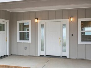21 Oliona St in Makawao, HI - Building Photo - Building Photo