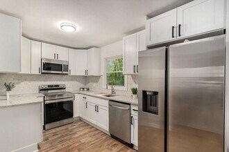 3181 Pennington Cir SW in Atlanta, GA - Building Photo - Building Photo