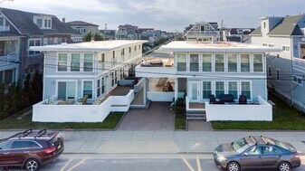 3215 Atlantic Ave in Longport, NJ - Building Photo