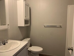 34 E Arizona in Belleville, MI - Building Photo - Building Photo